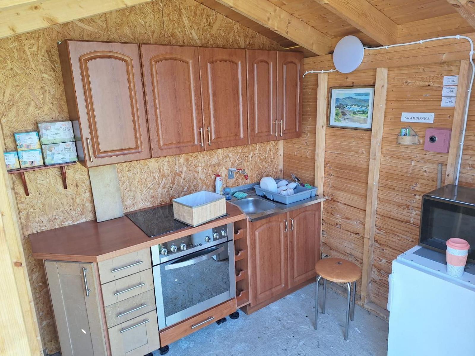 Camping, Zabierz Wlasny Namiot Kameralne Pole Namiotowe Z Basenem Kinem Plenerowym Miejscem Na Ognisko I Placem Zabaw Zywe Zwierzeta Agroturystyka Giebultow  Exterior photo